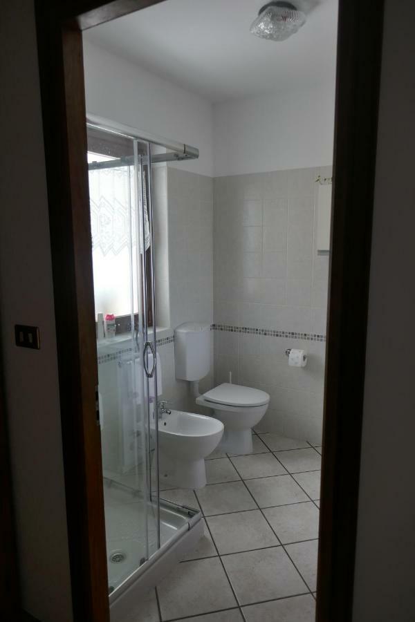 Petite Maison 2 Senin Extérieur photo