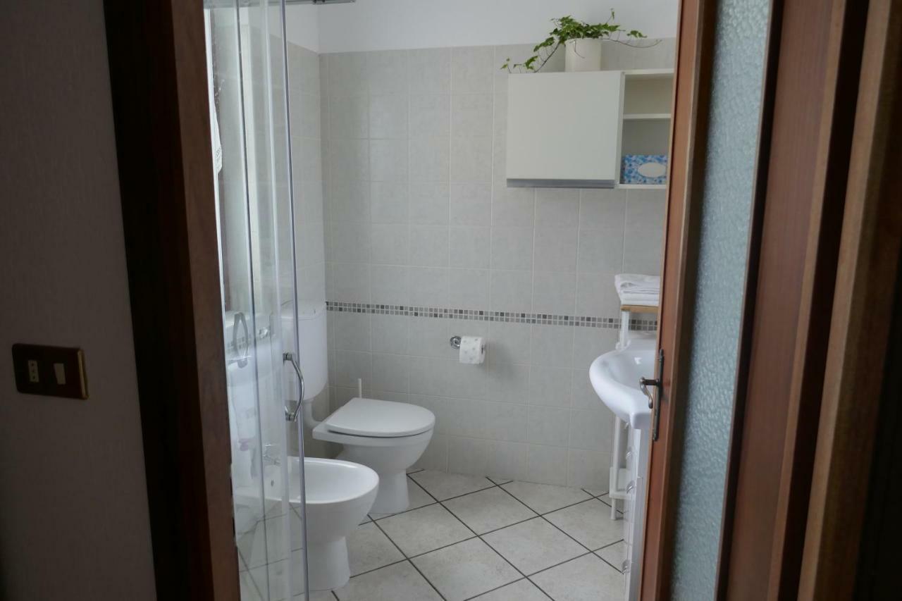 Petite Maison 2 Senin Extérieur photo